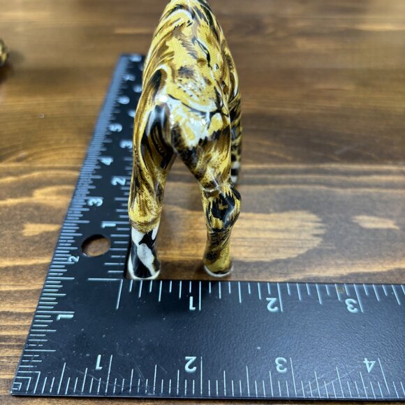 Pair of Vintage Giraffe Figurines in Animal Print Decoupage Safari Shelf Decor - Picture 11 of 15